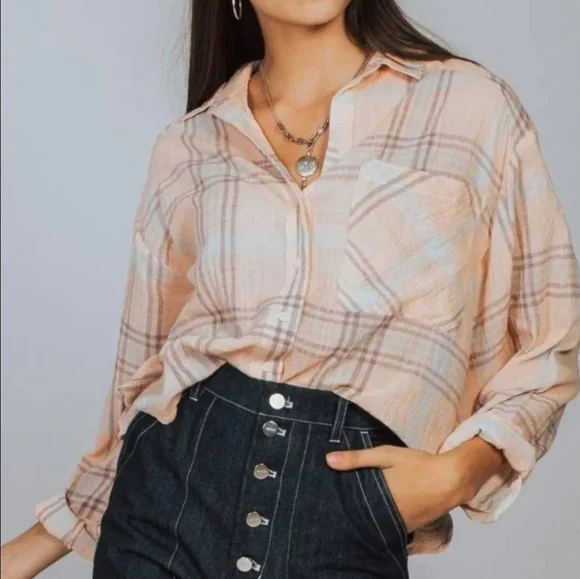 💥Free People Plaid Button Down Shirt - Picture 3 of 7